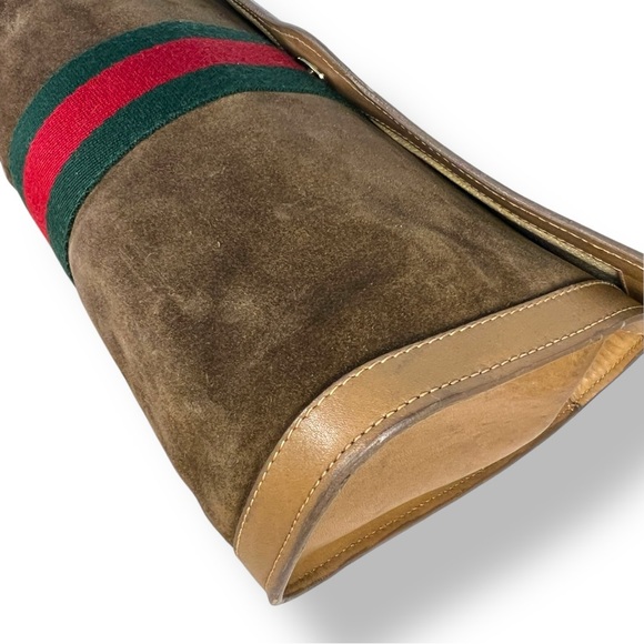 Vintage Gucci Parfums Suede Clutch Green Red Web | Made in Italy | 70s 80s Gucci - Picture 7 of 11